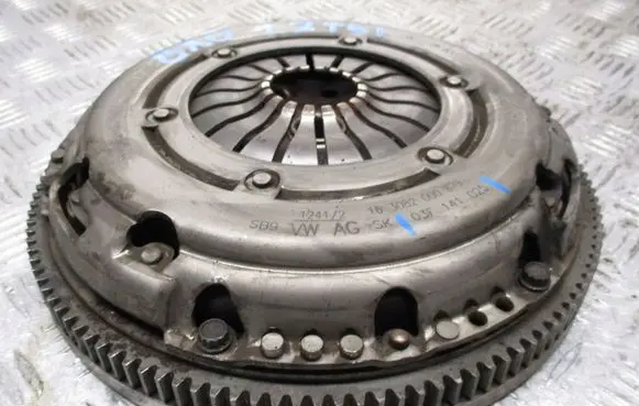 Audi A1 Clutch set kit 03F141025