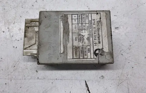 BMW 5 E60 E61 Air suspension control unit module (rear) 6784314 3714678431401