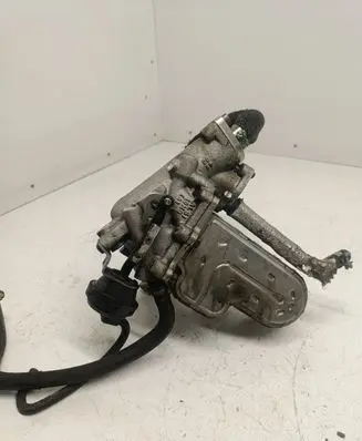 Audi Q7 4L EGR valve cooler 057131063D