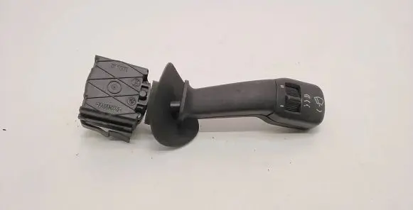 BMW 7 E38 Wiper switch 8352013 01200900