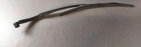 Toyota RAV 4 (XA50) Windshield/front glass wiper blade 2767721