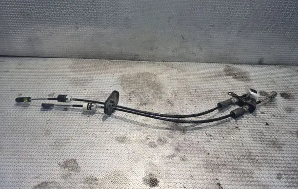 Gear shift cable linkage