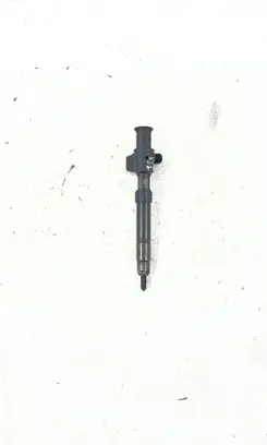 Peugeot 308 Fuel injector 9674984080