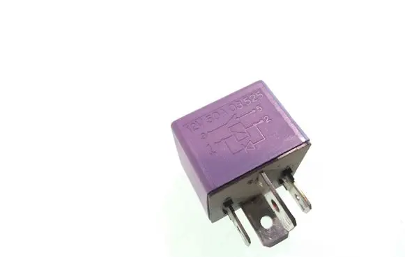 Renault Laguna I Other relay 12V50A03525