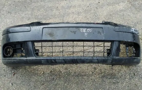 Volkswagen Golf V Front bumper juodas