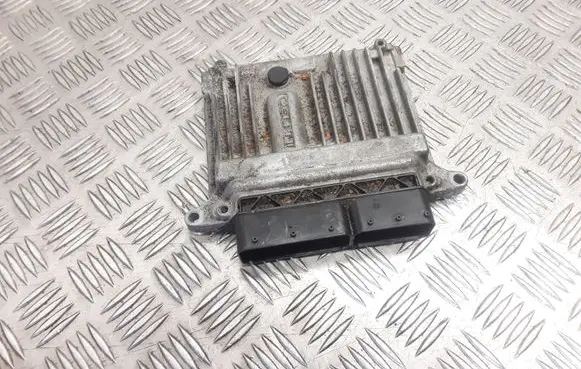 Mercedes-Benz E W211 Engine control unit/module A6461501634 A0044461440 28139572