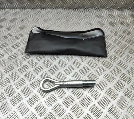 Nissan Leaf II (ZE1) Towing hook eye 51112JD00A 995045V000