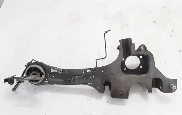 Volvo S60 Rear wheel hub spindle/knuckle 