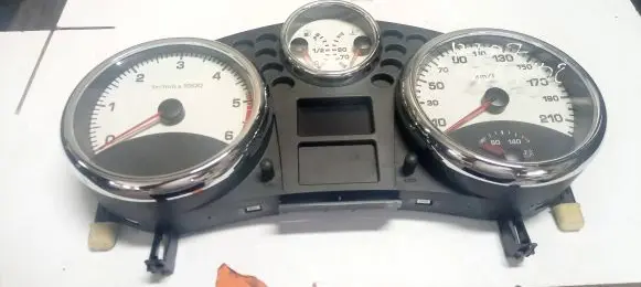 Peugeot 207 Speedometer (instrument cluster) 9682904980