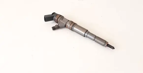 BMW 3 E92 E93 Fuel injector 7794435 0445110209