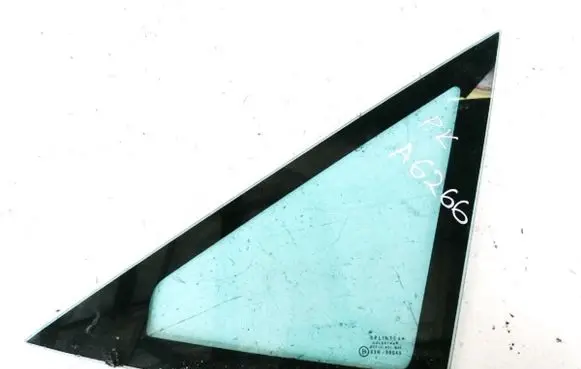 Lancia Zeta Front triangle window/glass 
