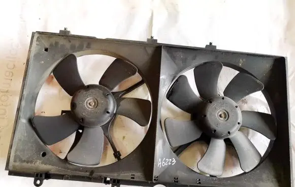 Mitsubishi Lancer Radiator cooling fan shroud