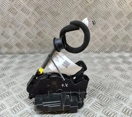 Audi A3 8Y Coupe door lock (next to the handle) 5TC837015D