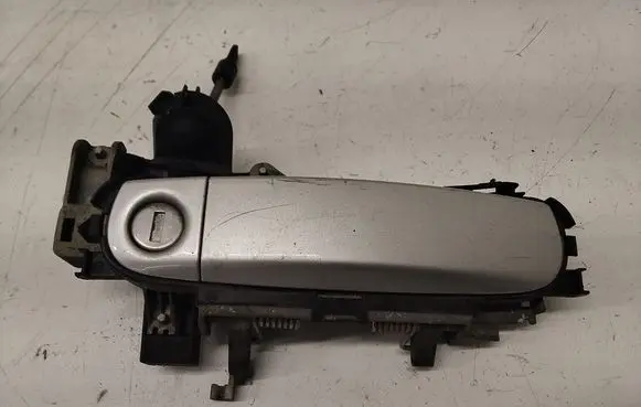 Audi A4 S4 B7 8E 8H Front door exterior handle PA6GF30