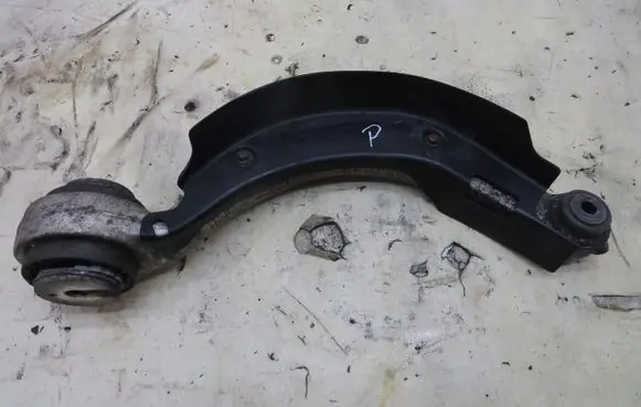 Jaguar XE Front control arm GMAUTO4574097