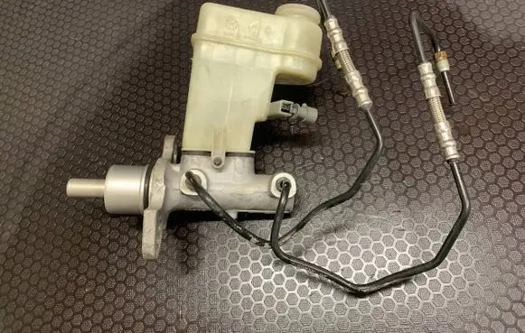 Opel Signum Master brake cylinder 32067069