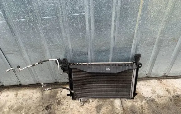 Mercedes-Benz E W212 A/C cooling radiator (condenser) A2125052930