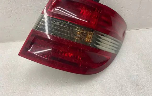 Mercedes-Benz B W245 Rear/tail lights A1698202664