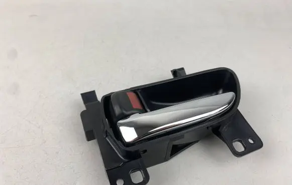 Subaru Outback (BS) Front door interior handle