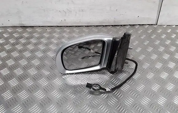 Mercedes-Benz R W251 Front door electric wing mirror A2518102916