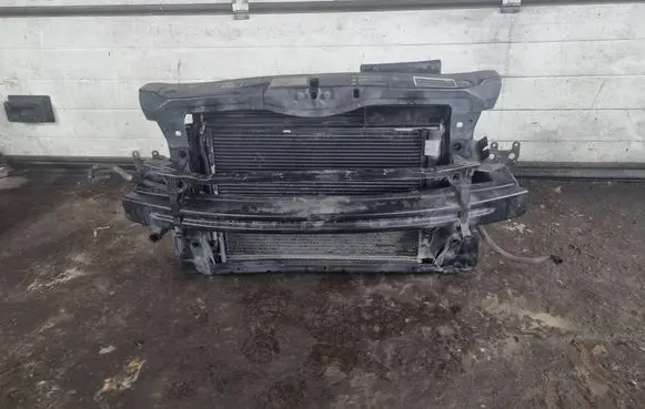 Skoda Octavia Mk2 (1Z) Front piece kit 