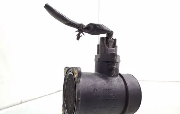 Nissan Almera N16 Mass air flow meter 0280218005