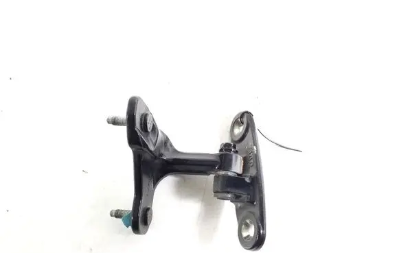 Mercedes-Benz GLK (X204) Front door upper hinge A2047200937