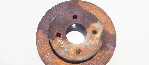 Mercury Cougar VIII Rear brake disc ventiliuojamas