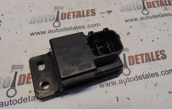 Lexus LS 430 Light washer relay 8594230010