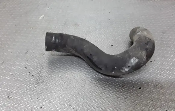 KIA Carens I Engine coolant pipe/hose