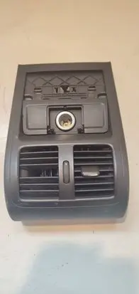 Volkswagen PASSAT B7 Dash center air vent grill 3C0863615