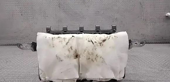 Toyota Corolla Verso AR10 Passenger airbag