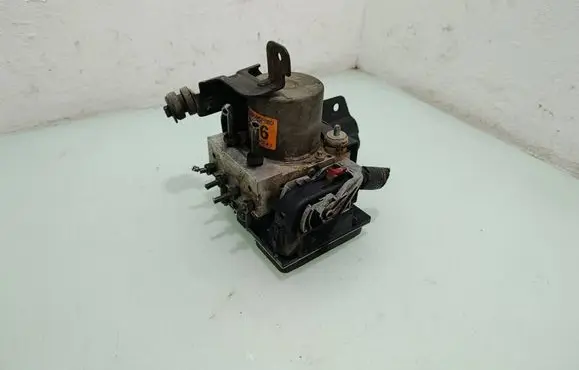 Hyundai Santa Fe ABS Pump SW67025