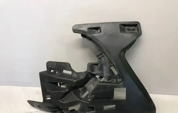 Volvo S60 Front bumper mounting bracket 31323426