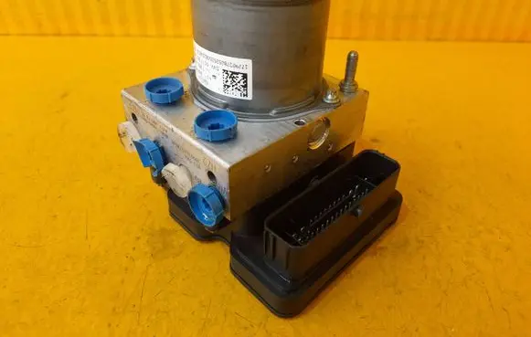 Mercedes-Benz A W177 ABS Pump A1779007805