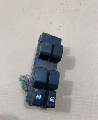 Suzuki SX4 Electric window control switch 3605t