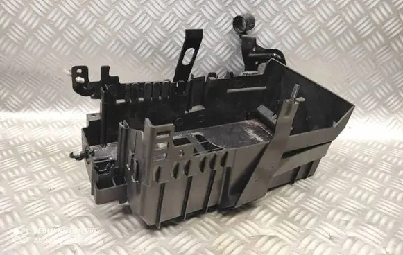 Opel Zafira C Battery box tray 13354420