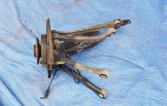 Mercedes-Benz SL R230 Rear wheel hub spindle/knuckle SL9T230