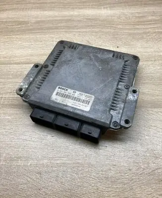 Renault Espace III Engine control unit/module ECU 7700104407 0281001999