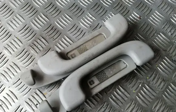 Mercedes-Benz ML W164 Rear interior roof grab handle A1648100151 A1648100251