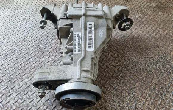 Dodge Durango III Rear differential P68378936AA 68378936AA