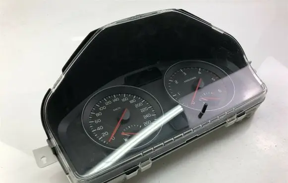 Volvo V50 Speedometer (instrument cluster) 31296228 F2191