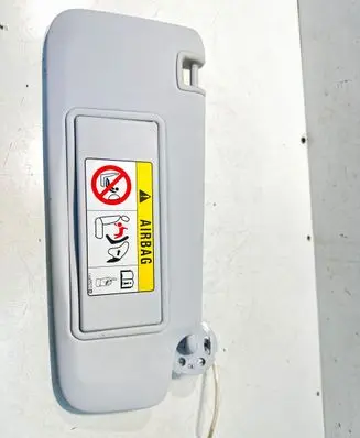 Sun visor