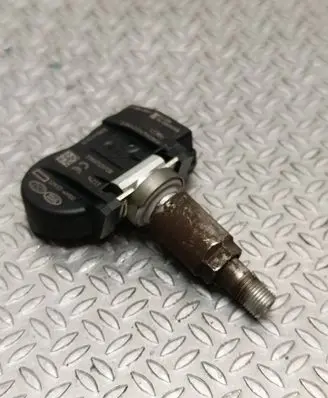 Hyundai H-1, Starex, Satellite Tire pressure sensor S180052040 529334H100 S180052072B