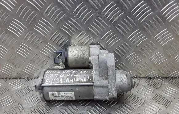 Opel Grandland X Starter motor 9830507480