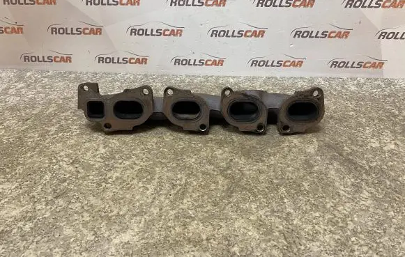 Opel Insignia A Exhaust manifold 55565985