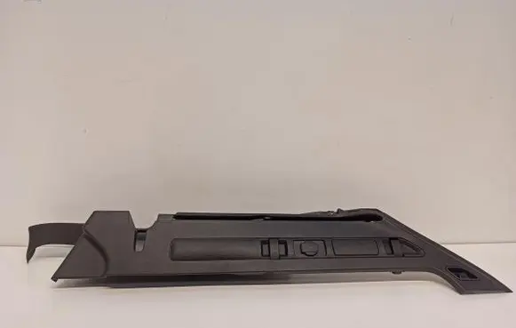 Skoda Superb B5 (3U) (C) pillar trim 3V9867762A