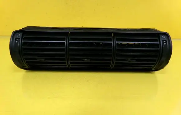 Audi A4 S4 B5 8D Dash center air vent grill 8D0820951