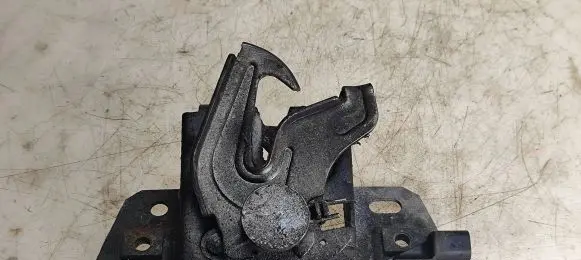Volvo C30 Engine bonnet/hood lock/catch