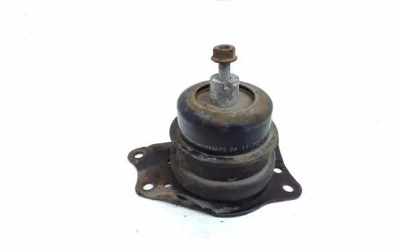 Skoda Fabia Mk2 (5J) Engine mount bracket 6Q0199262BD 6R0199167S